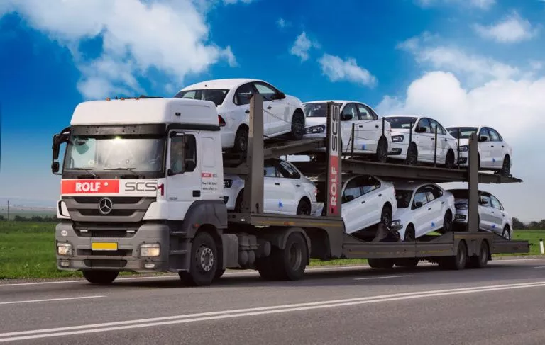 Factors to Consider For Auto Transport When Relocating